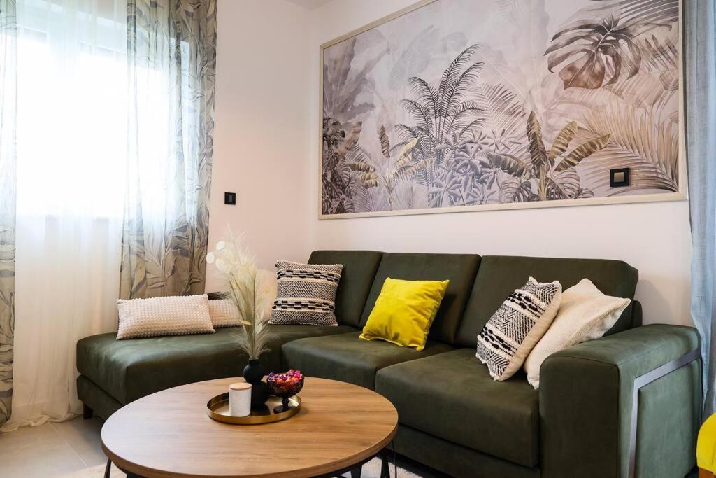 Grgic Apartments - Lux Apt2 - Free Parking ซาเกร็บ ภายนอก รูปภาพ