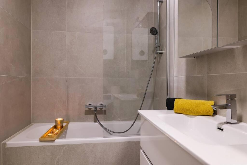 Grgic Apartments - Lux Apt2 - Free Parking ซาเกร็บ ภายนอก รูปภาพ