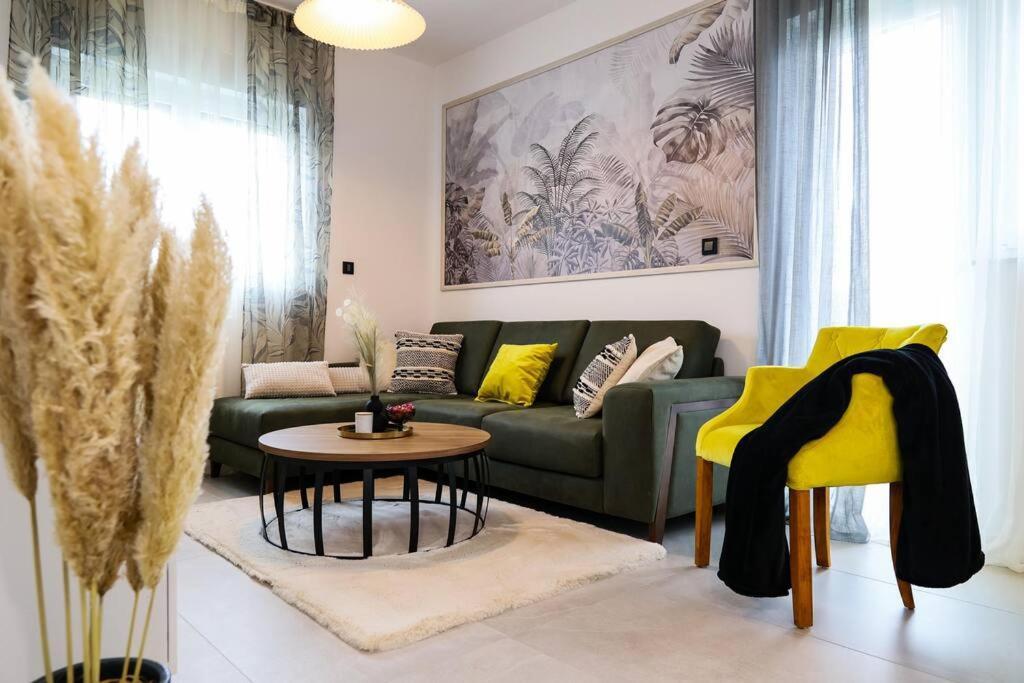 Grgic Apartments - Lux Apt2 - Free Parking ซาเกร็บ ภายนอก รูปภาพ