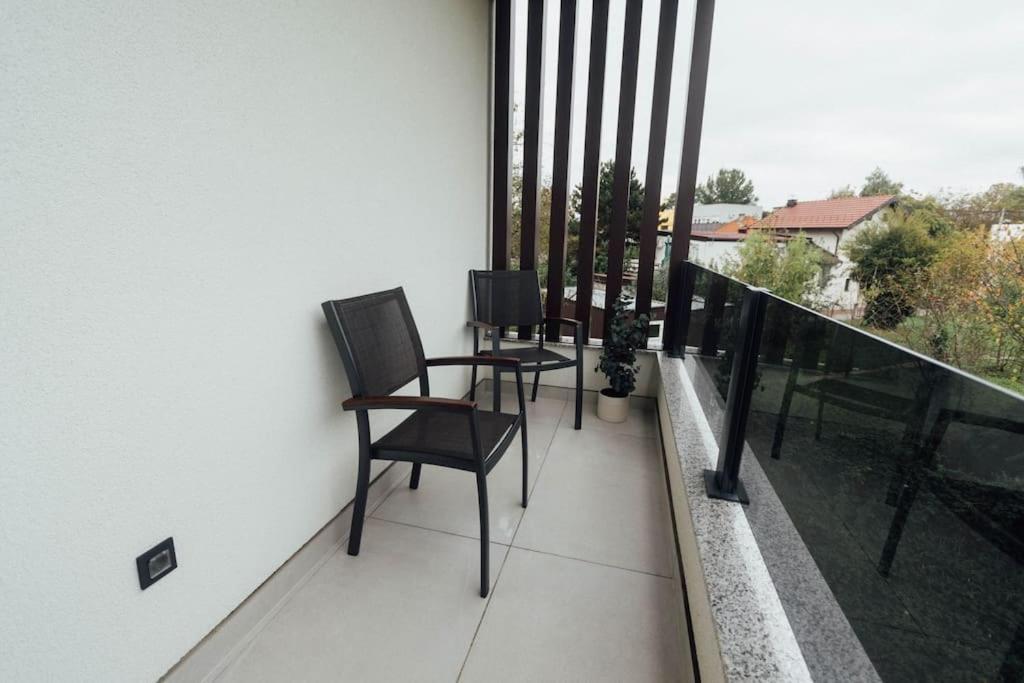 Grgic Apartments - Lux Apt2 - Free Parking ซาเกร็บ ภายนอก รูปภาพ